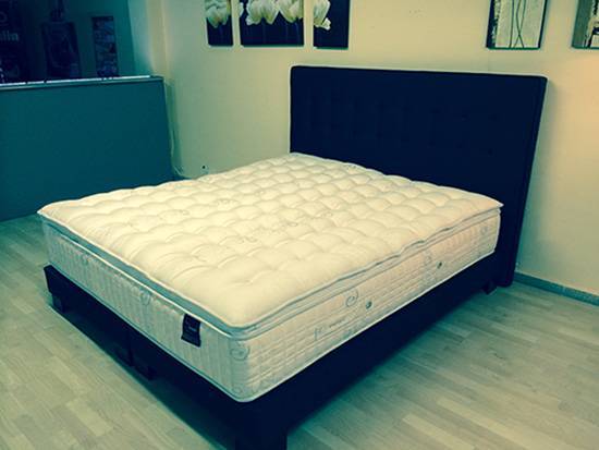 La cama de 180 x 200 cm. es cada vez más demandada en España